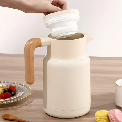 NordicWood Thermal Carafe – Elegant Insulation for Hot & Cold Beverages