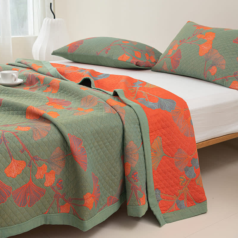 GinkgoGlow Reversible Cotton Quilt – Vibrant, Eco-Friendly Comfort