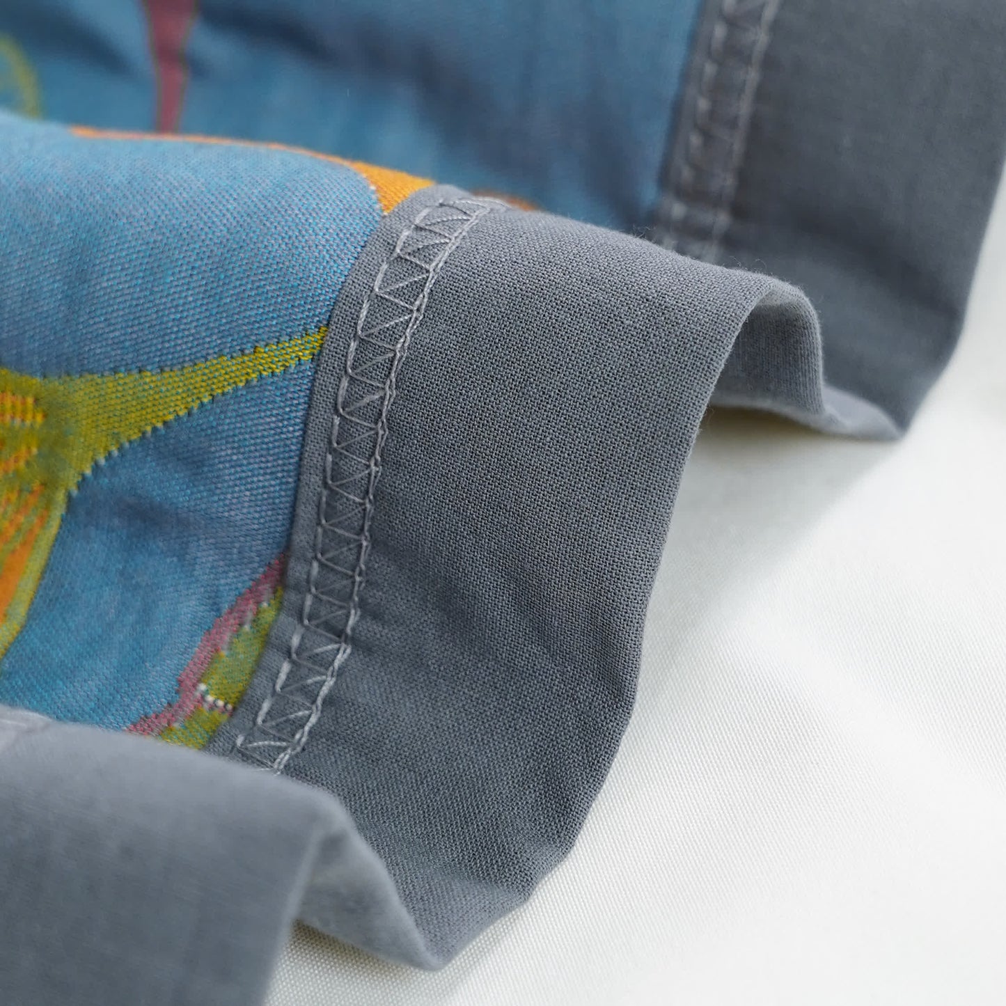 GinkgoLuxe Reversible Cotton Quilt – Elegant Eco-Friendly Comfort