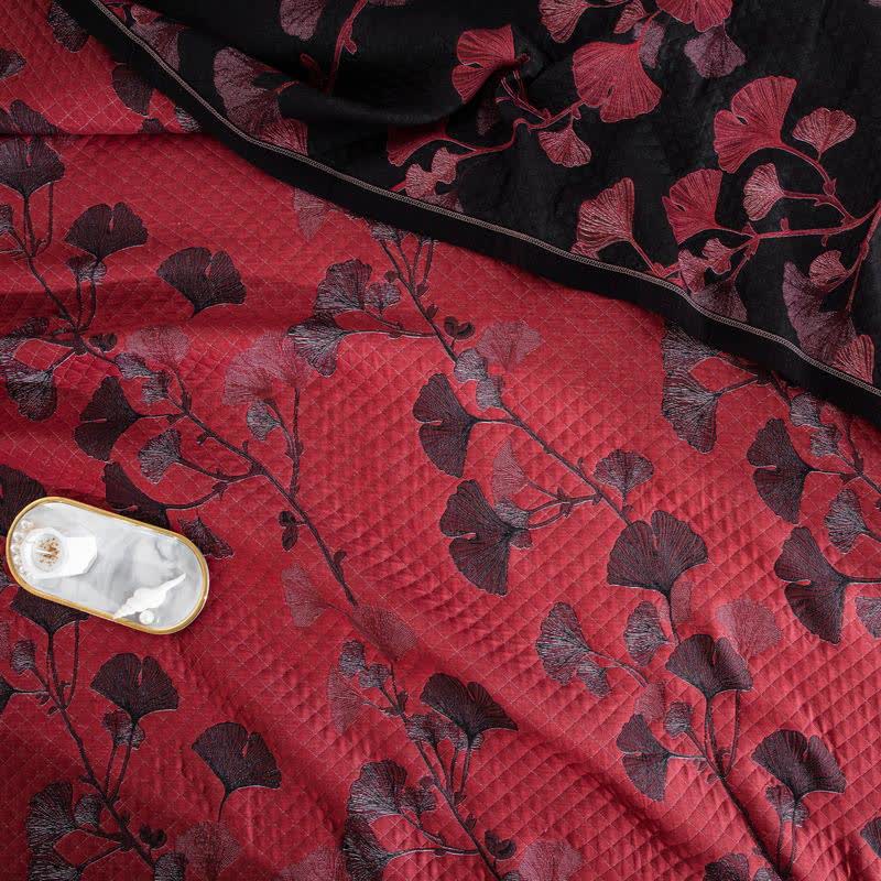 GinkgoGlow Reversible Cotton Quilt – Vibrant, Eco-Friendly Comfort