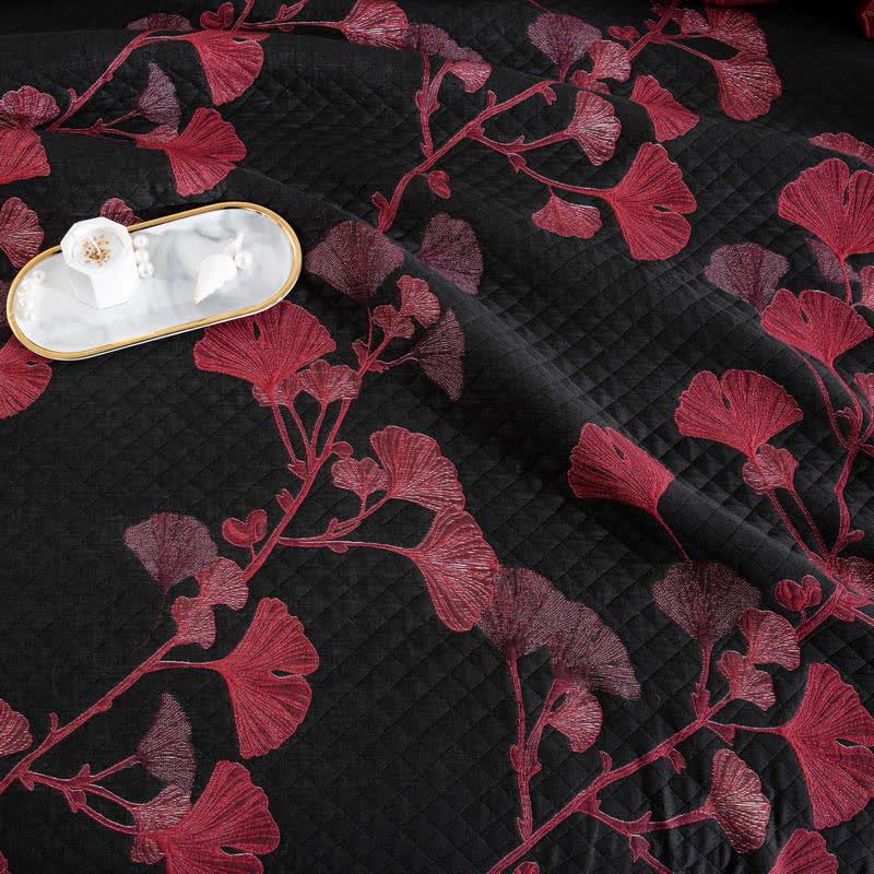 GinkgoGlow Reversible Cotton Quilt – Vibrant, Eco-Friendly Comfort