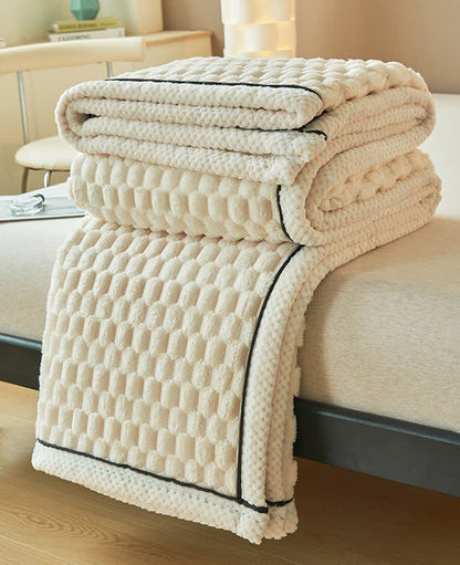 CoralSoft Reversible Fleece Throw – Cozy, Luxurious Comfort for Any Space