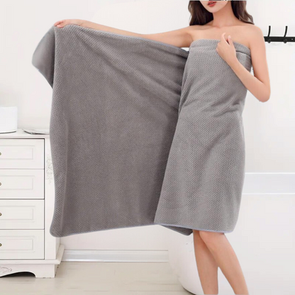 WrapEase Oversized Bath Towel – Extra-Soft, Super Absorbent Comfort