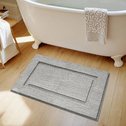 Timeless Comfort Classic Border Bath Mat – Absorbent, Non-Slip, Elegant