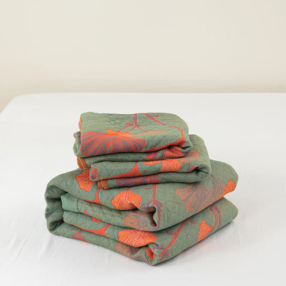 GinkgoGlow Reversible Cotton Quilt – Vibrant, Eco-Friendly Comfort