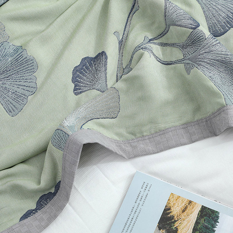 LeafLuxe Reversible Cotton Gauze Quilt – Soft, Eco-Friendly Comfort