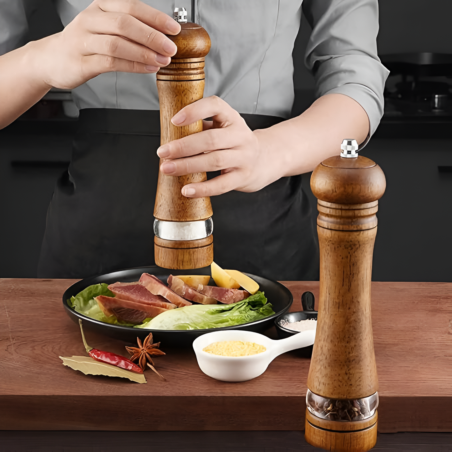 HerbaCraft Oak Spice Grinder – Adjustable & Handcrafted