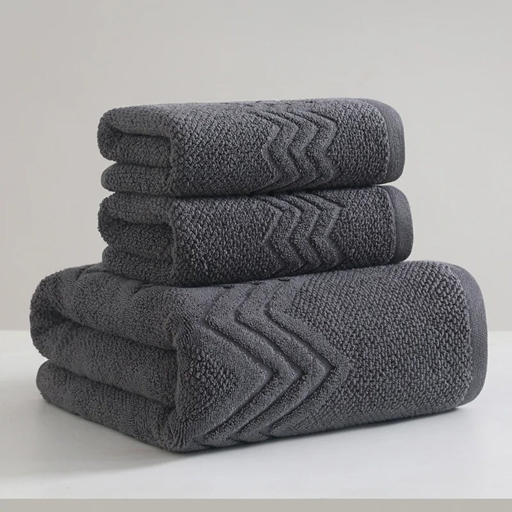 CloudSoft Premium Cotton Bath Towel for Luxurious Comfort