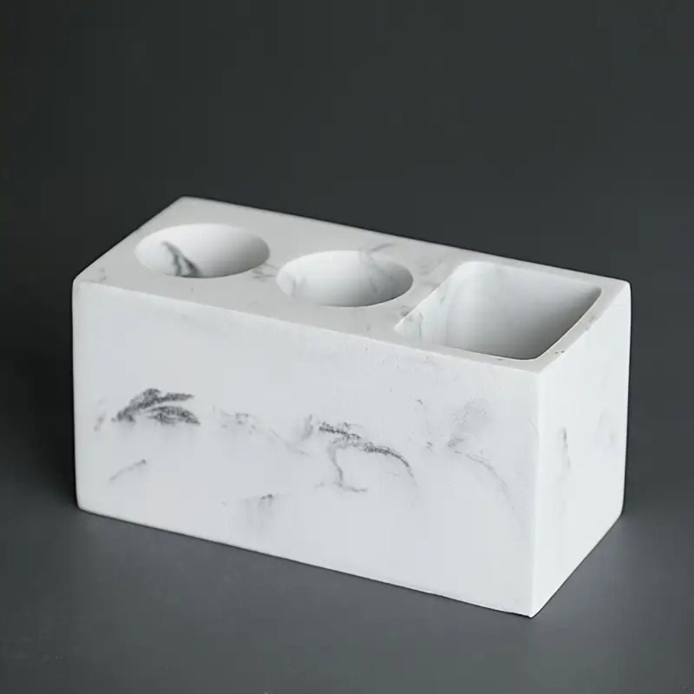 Resina Couple Toothbrush Holder for Sleek and Organized Bathrooms