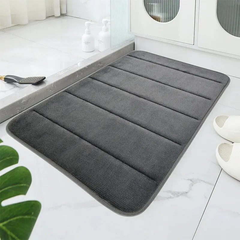 CloudSoft Plush Bathroom Rug – Thick, Absorbent, Non-Slip