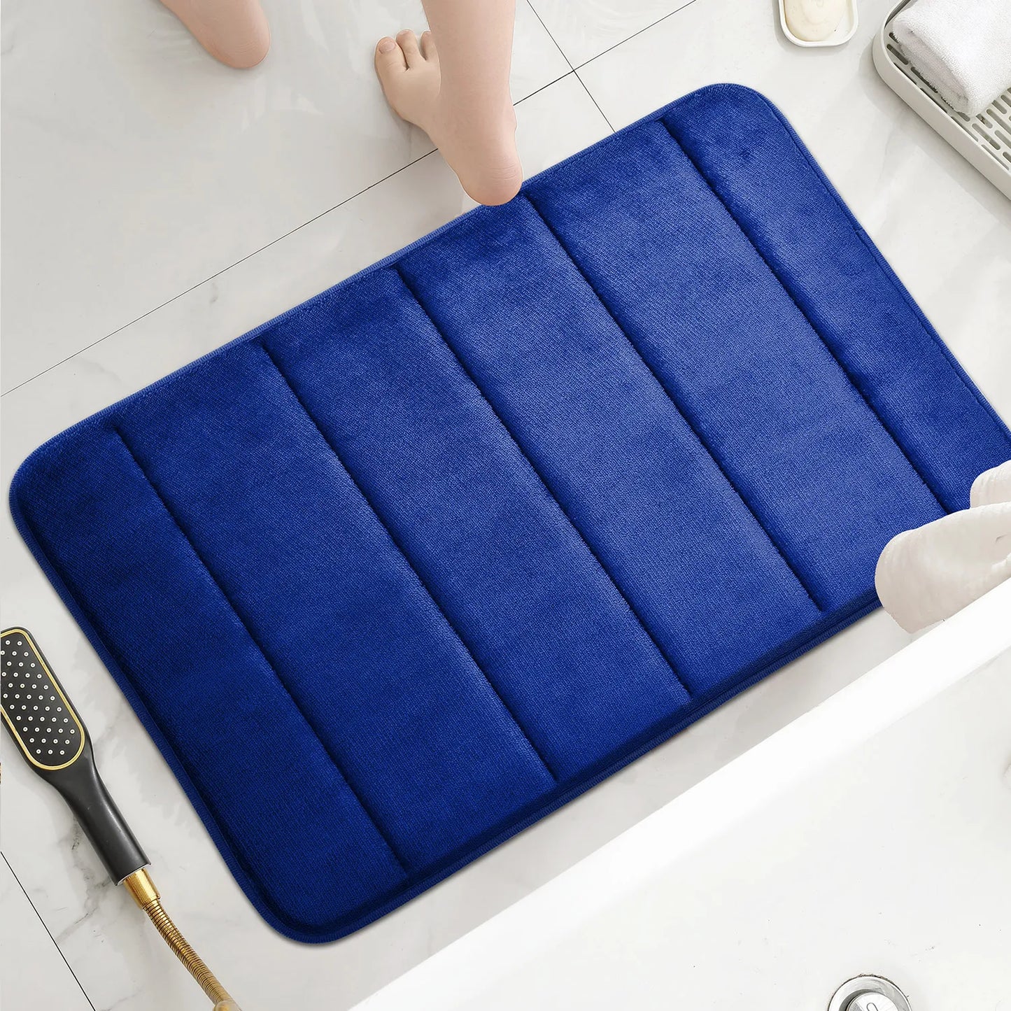 CloudSoft Plush Bathroom Rug – Thick, Absorbent, Non-Slip