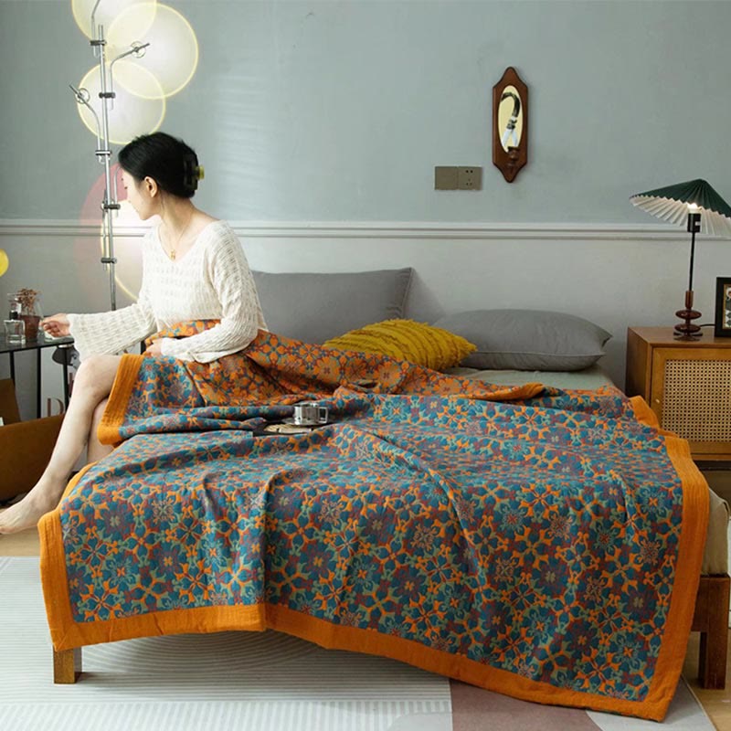 AuroraSix Reversible Cotton Quilt – Soft, Eco-Friendly Comfort for Your Bedroom